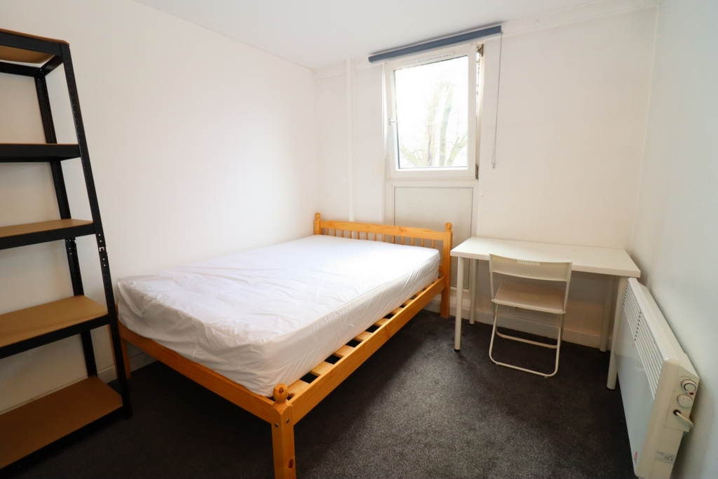 Similar Property: Double room - Single use in Holloway