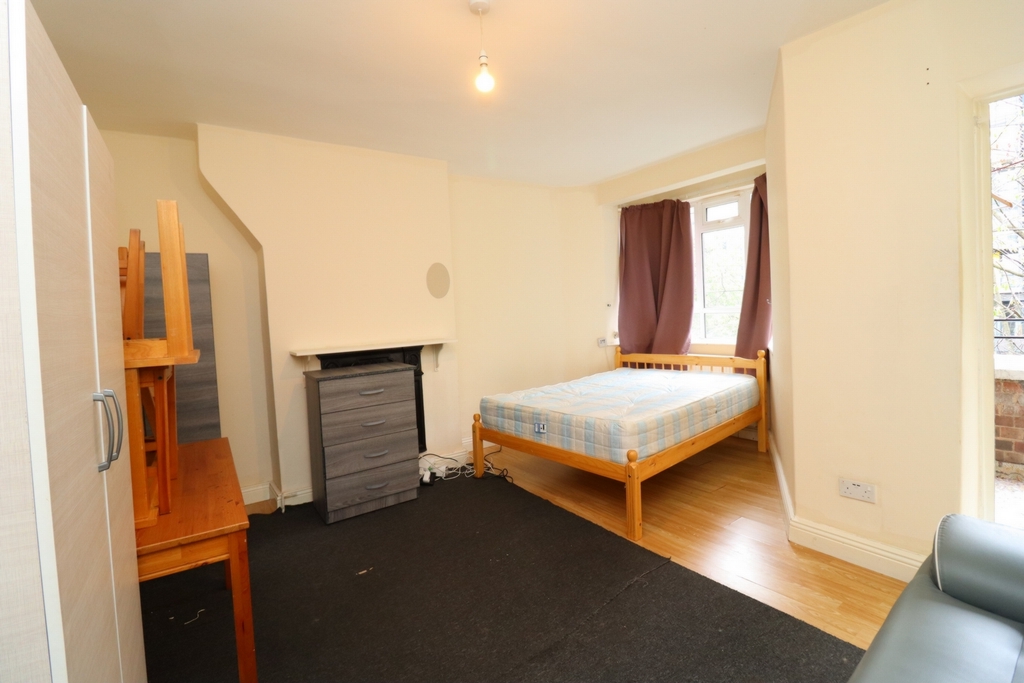 Similar Property: Double Room in Shepherds Bush