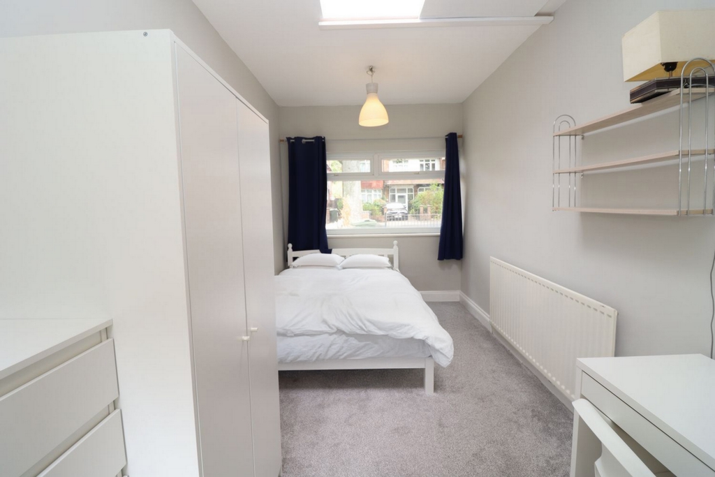 Similar Property: Ensuite Single Room in Denmark Hill