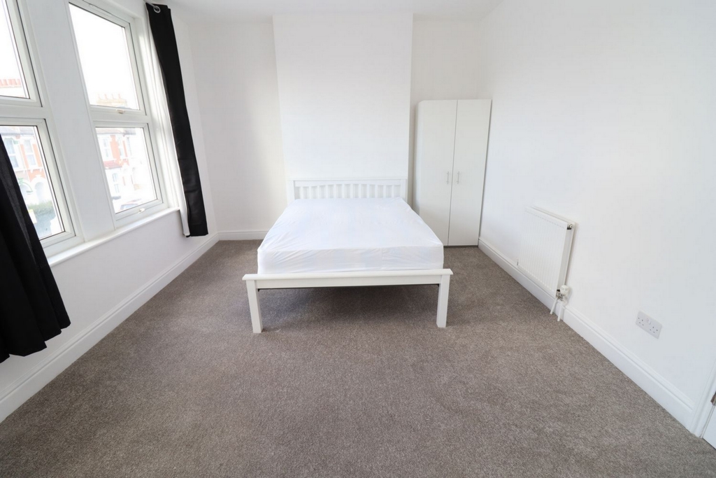 Similar Property: Double room - Single use in Catford