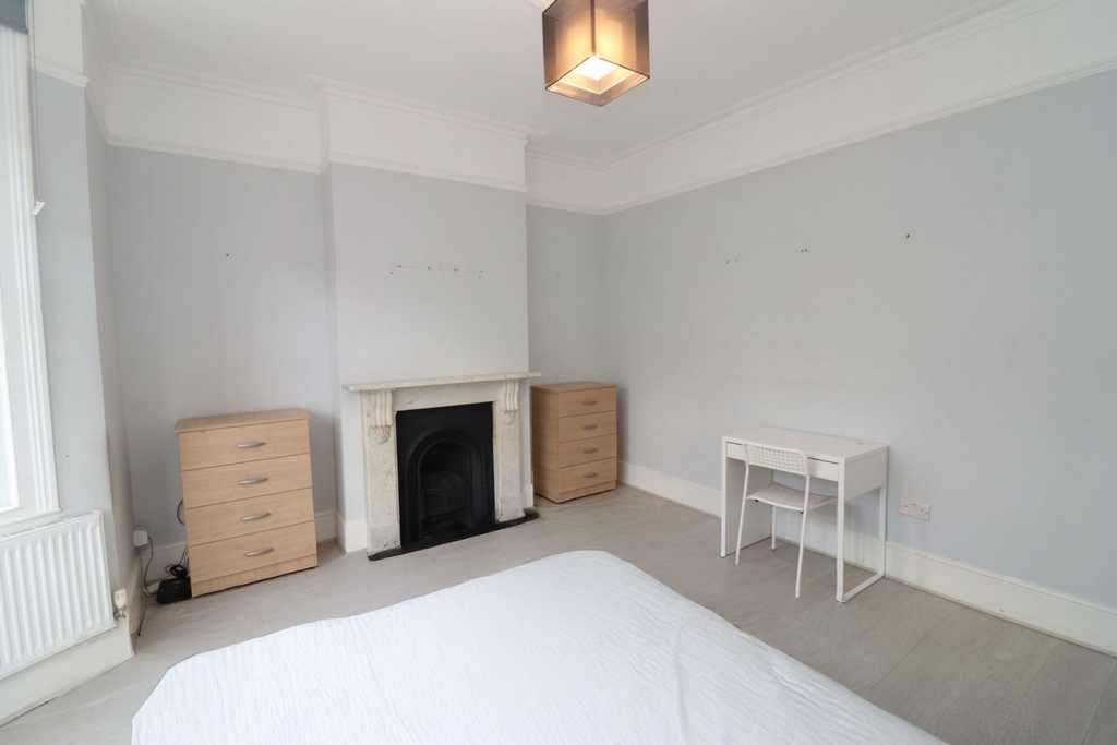 Similar Property: Double room - Single use in Catford