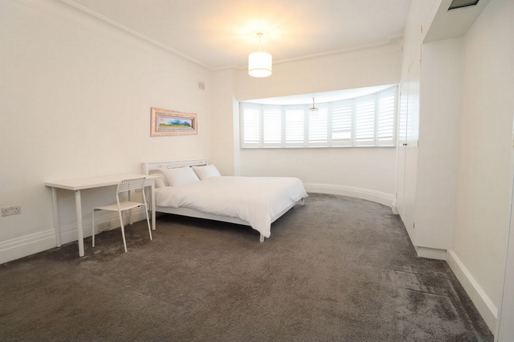 Similar Property: Double room - Single use in Streatham Hill
