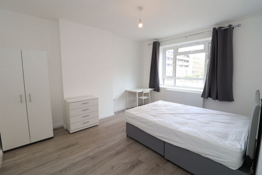 Similar Property: Double Room in White City