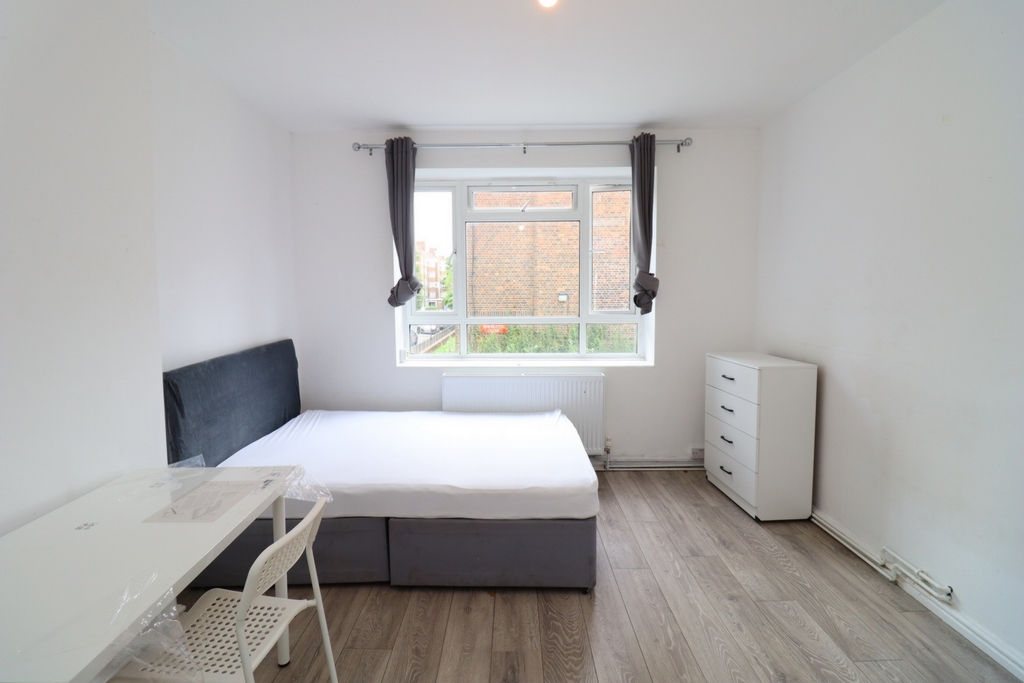 Similar Property: Double Room in White City