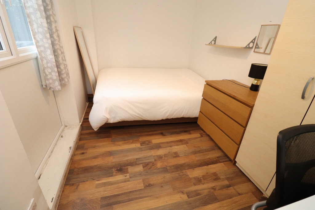 Similar Property: Double room - Single use in Caledonian Road