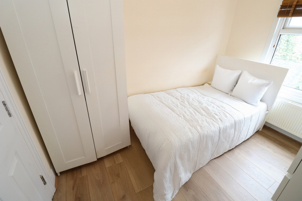 Similar Property: Single Room in Lewisham