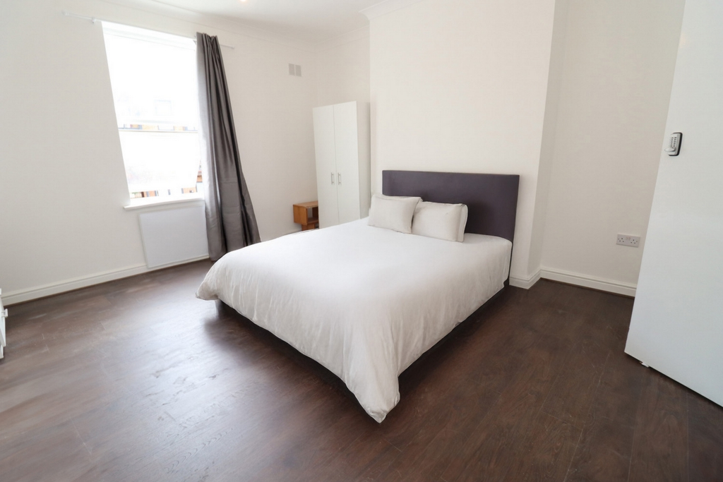 Similar Property: Double room - Single use in Brixton