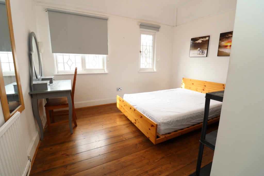Similar Property: Double room - Single use in Plaistow