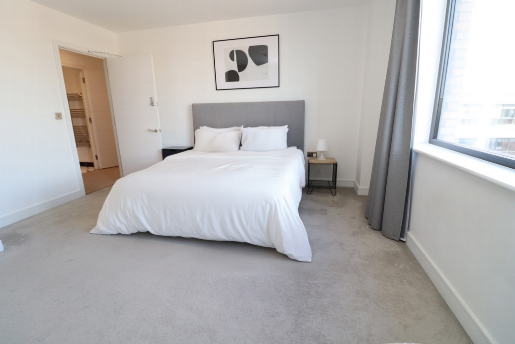 Similar Property: Ensuite Single Room in Hoxton