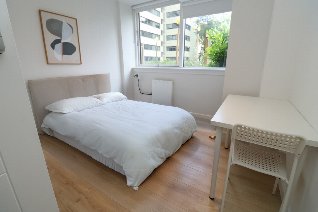 Similar Property: Double room - Single use in Wembley