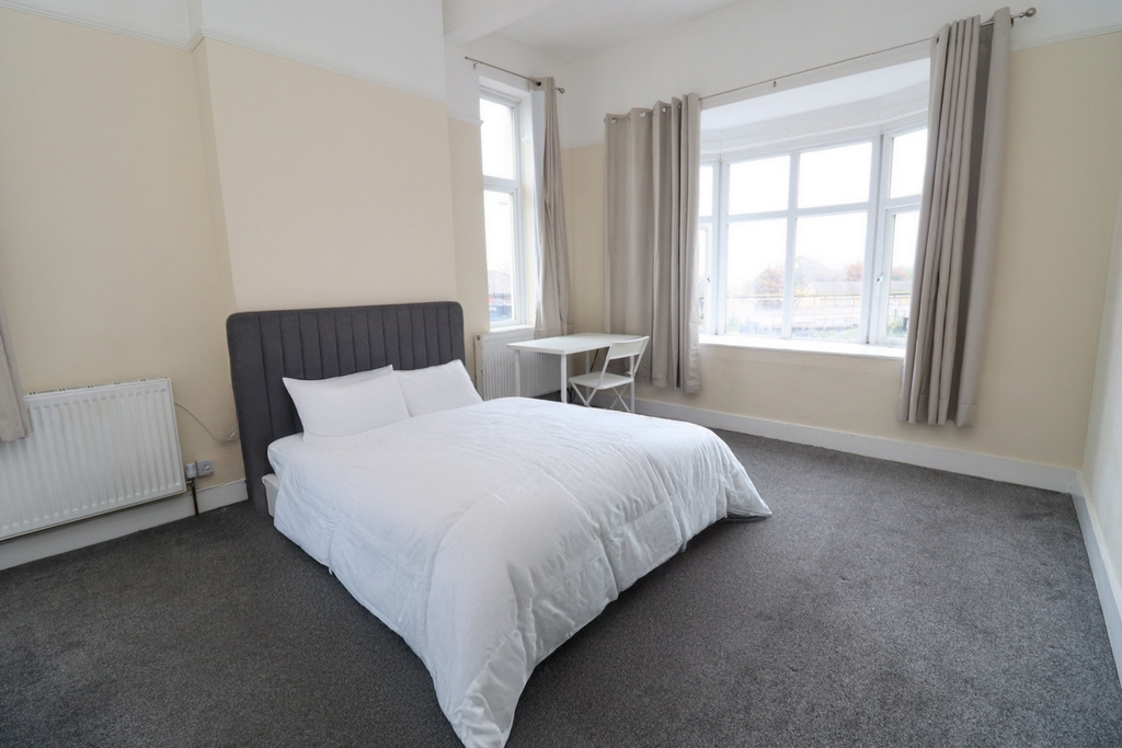 Property photo: Baring Road, SE12