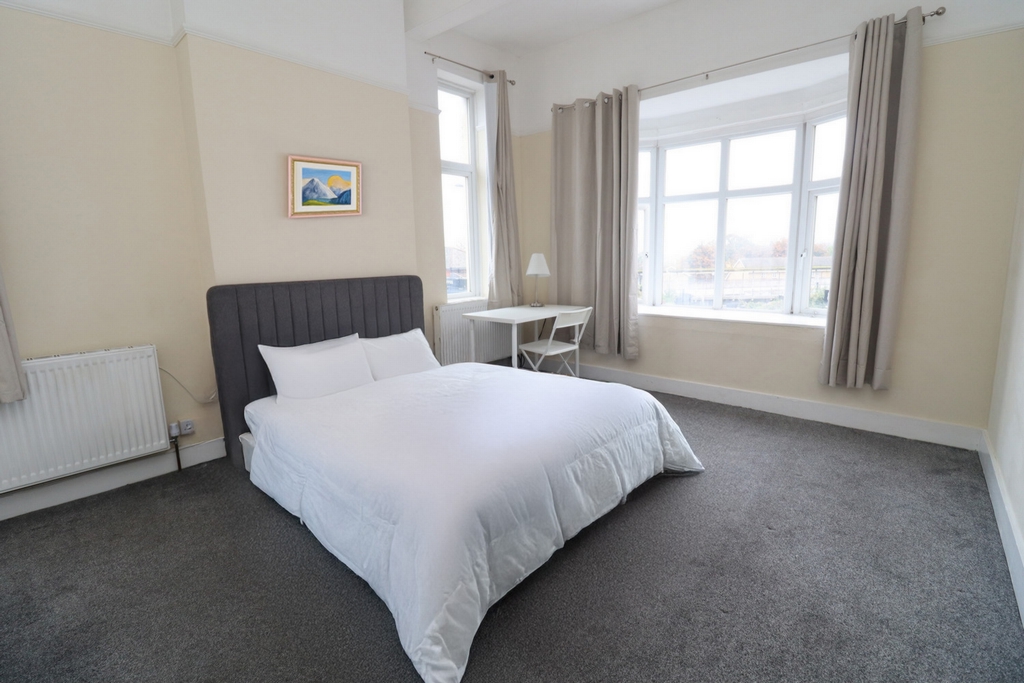 Similar Property: Double room - Single use in Grove Park