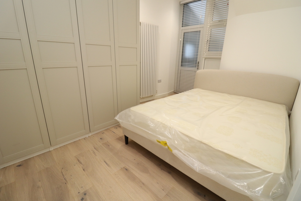 Similar Property: Double room - Single use in Greenwich