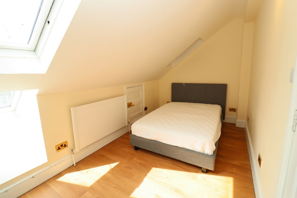 Similar Property: Double room - Single use in Harrow