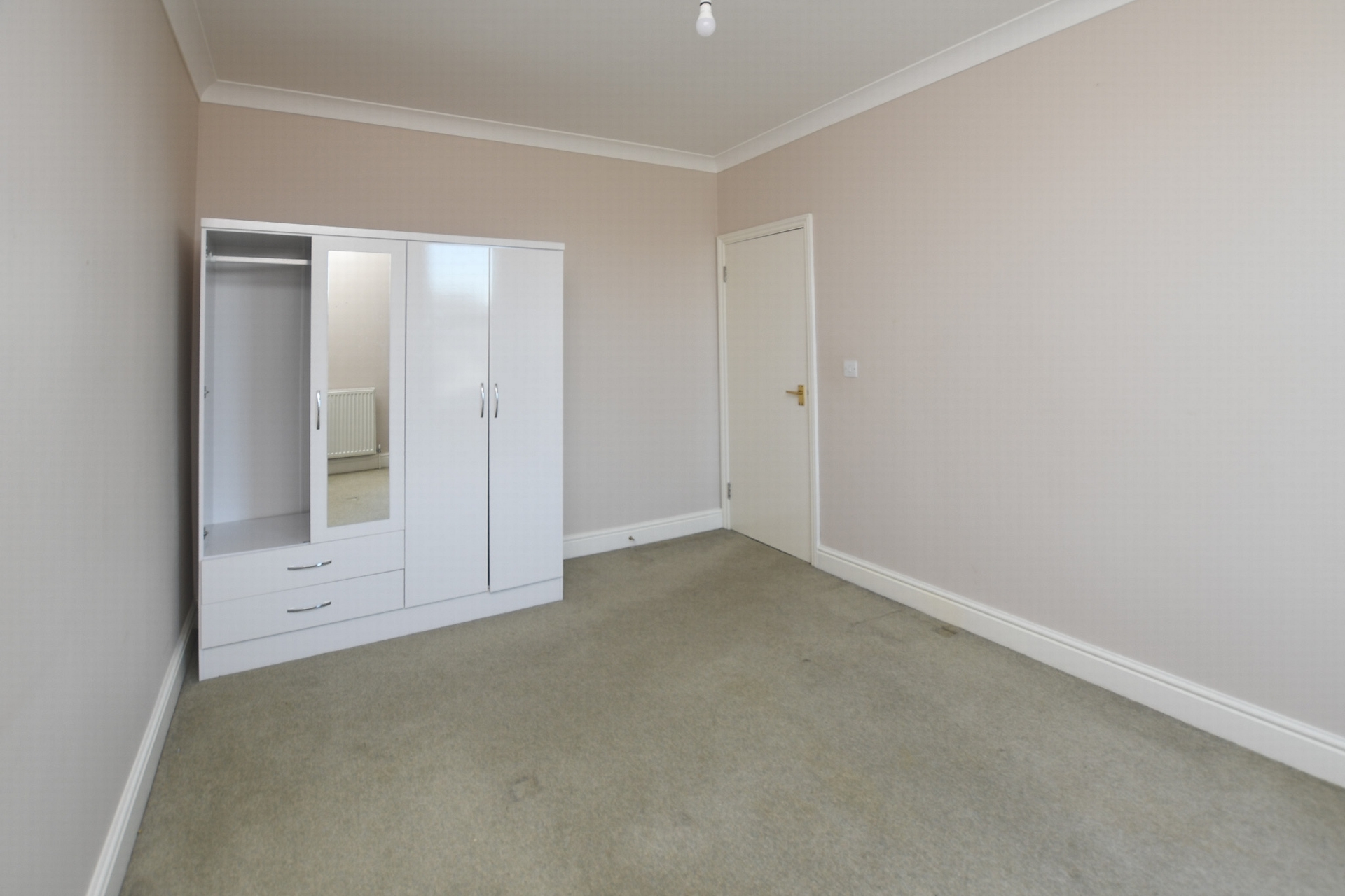 Property For Sale Walmer Castle Road, Walmer, CT14 1 Bedroom Flat