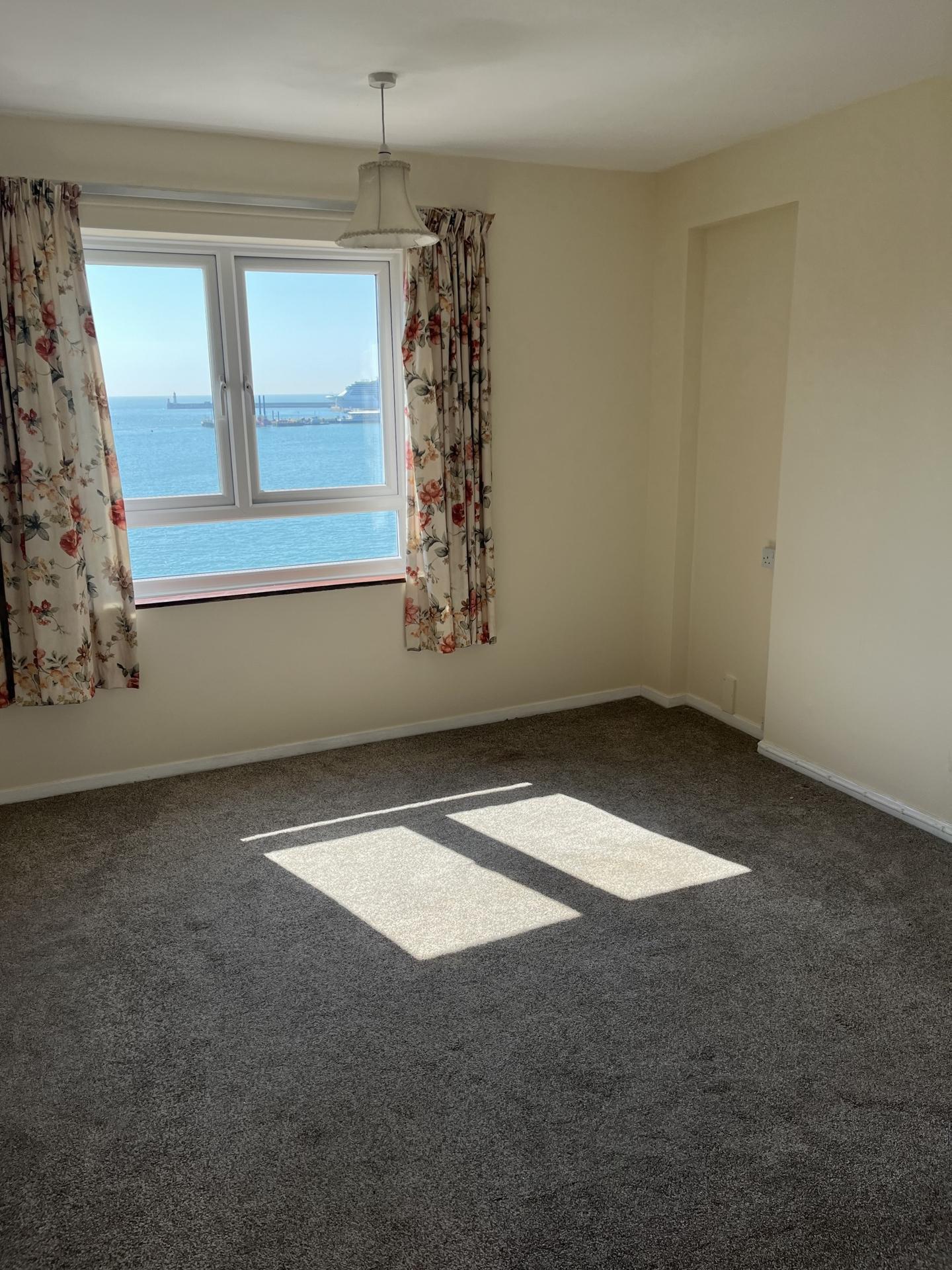 Property To Rent The Gateway, Dover, CT16 3 Bedroom Apartment through