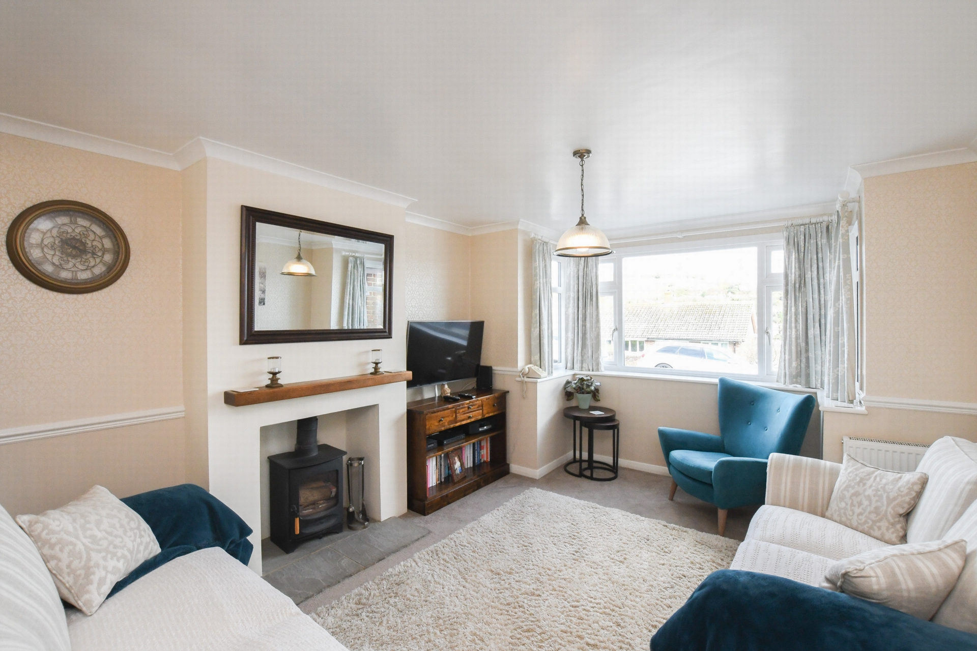 Property For Sale Eaves Road, Dover, CT17 3 Bedroom Semi Detached