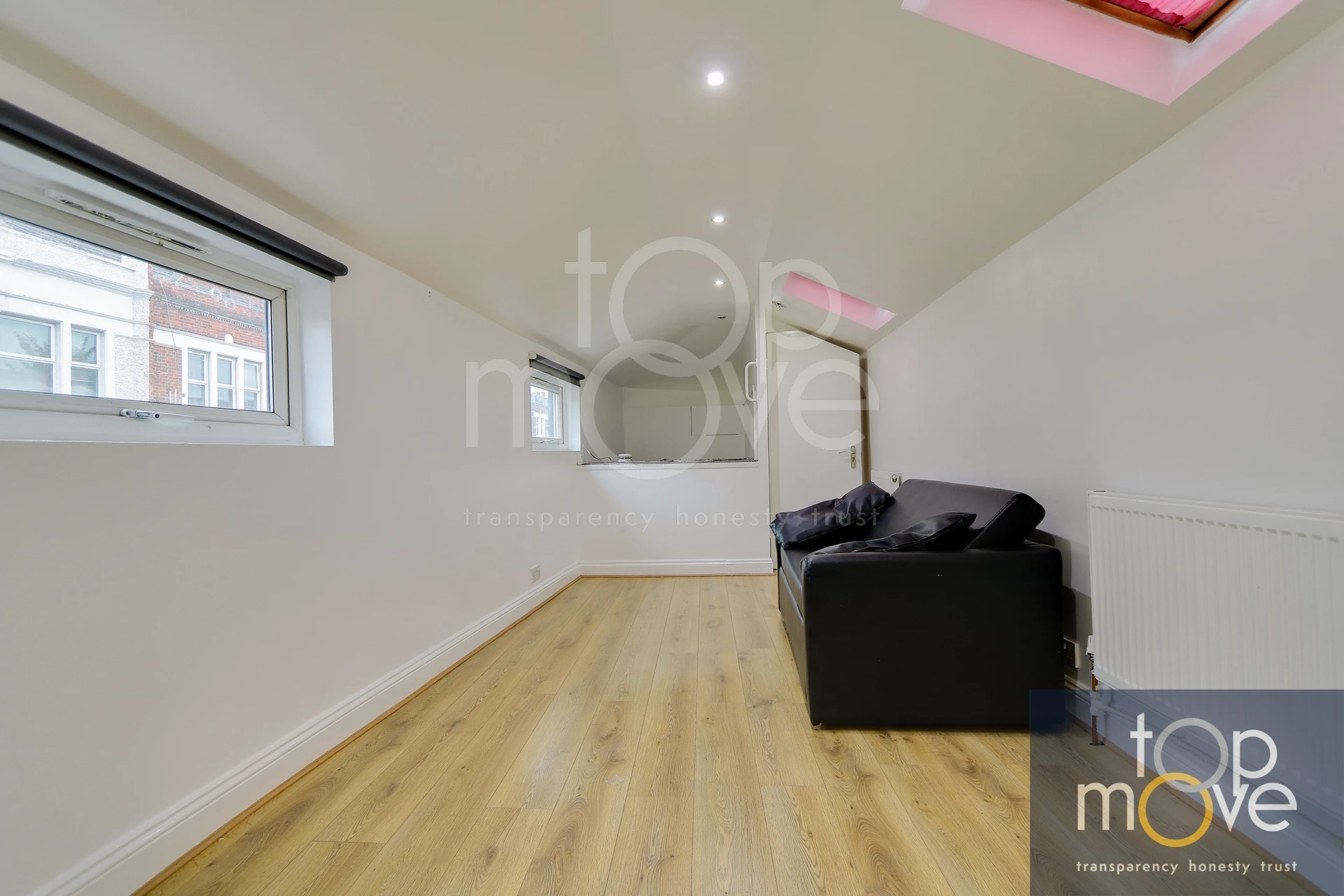 Property photo: East Croydon, CR0