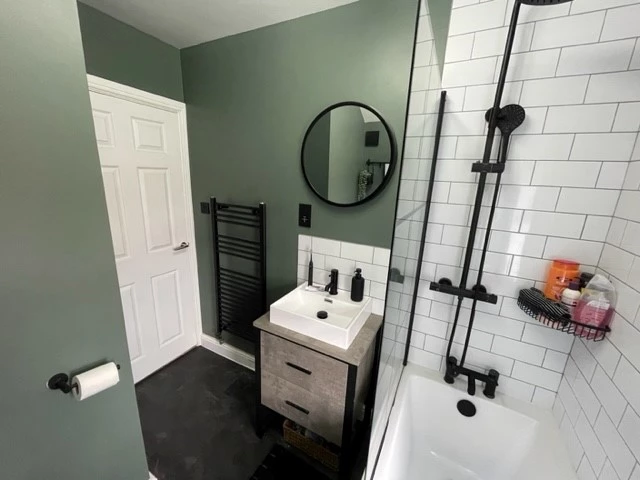 Photo 8
