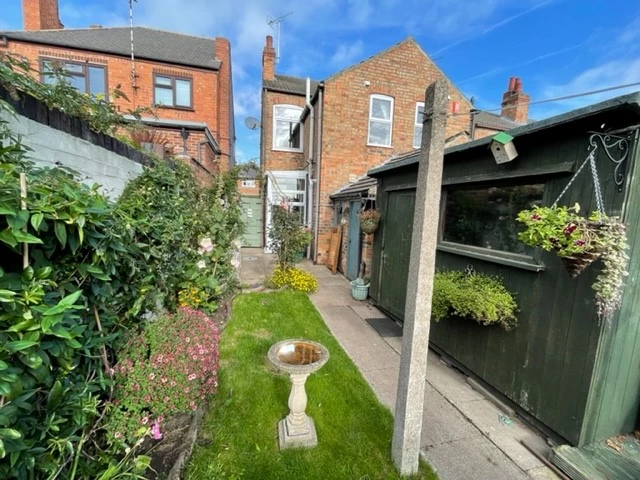 Photo 18