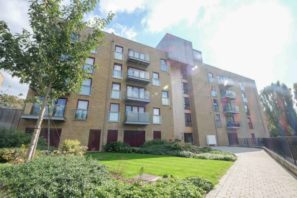 Kings Mill Way Uxbridge London UB9