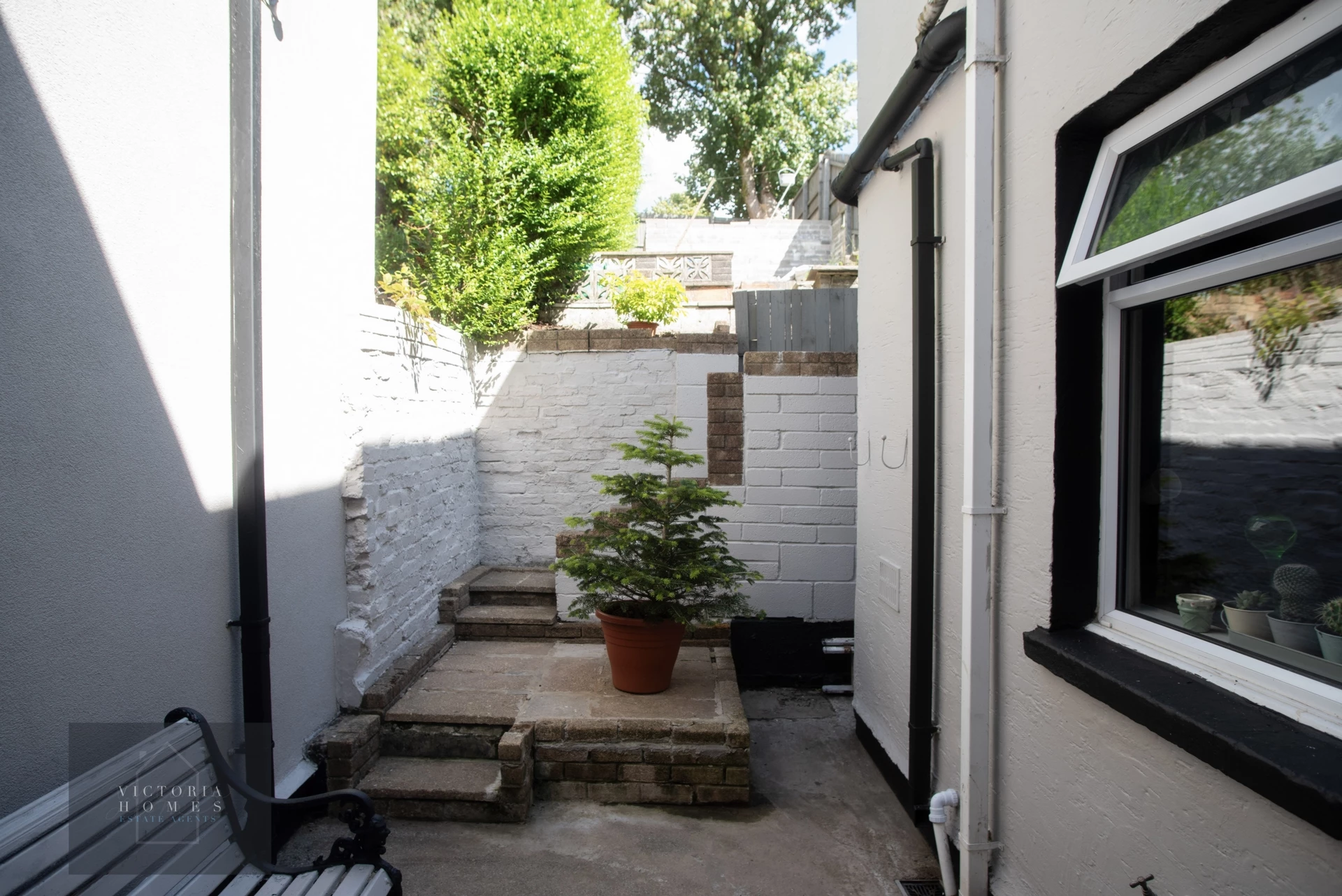 Photo 35