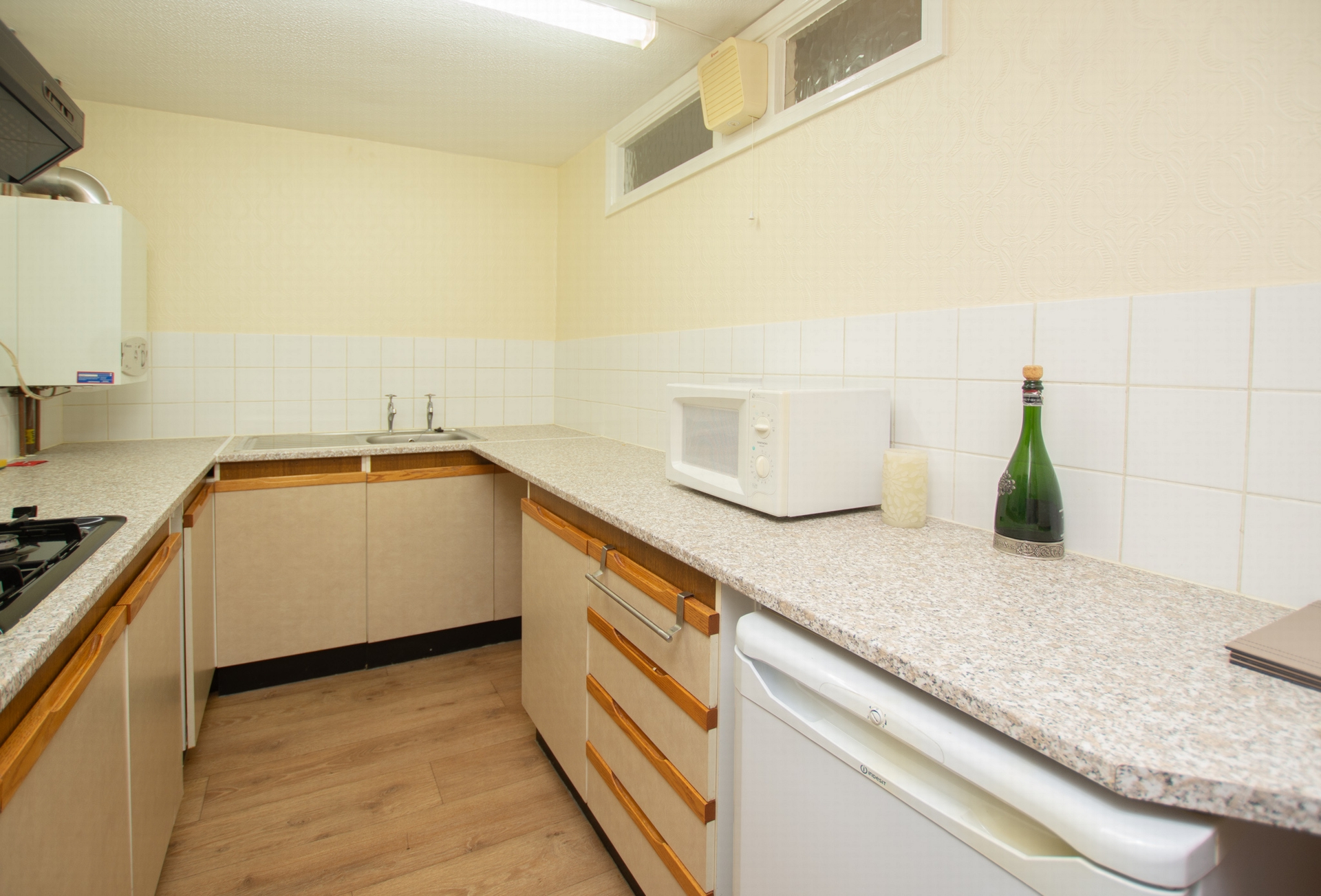 Flat 1 Kitchen