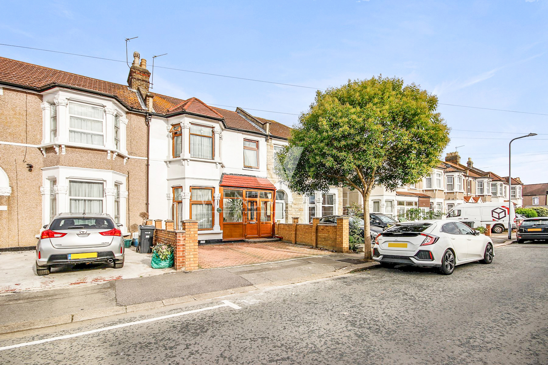 Property For Sale Meath Road, Ilford, IG1 4 Bedroom House through