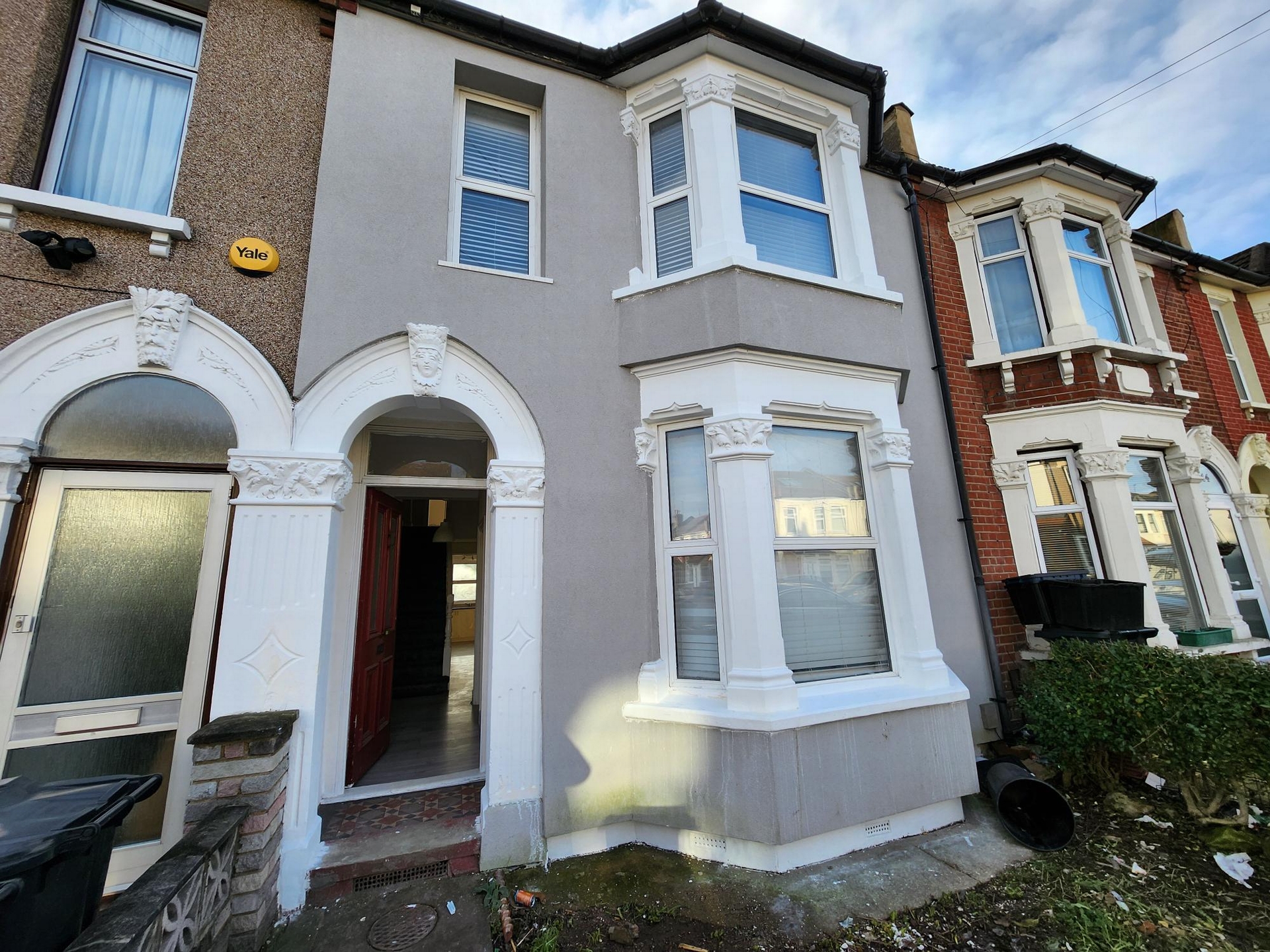 Property photo: Ilford, Rebridge, IG1