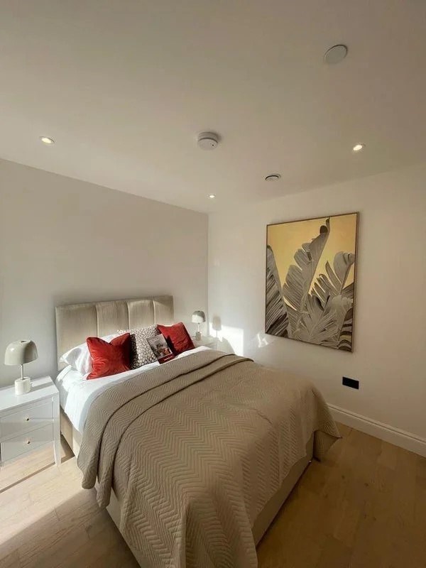 High Road Leyton E10