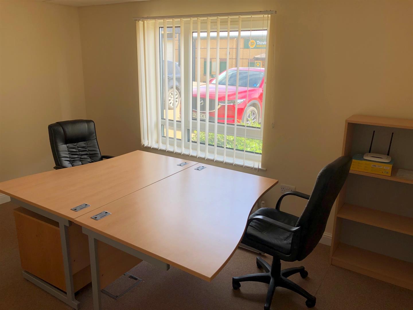 Commercial Property To Let Campden Business Park, Battlebrook Drive