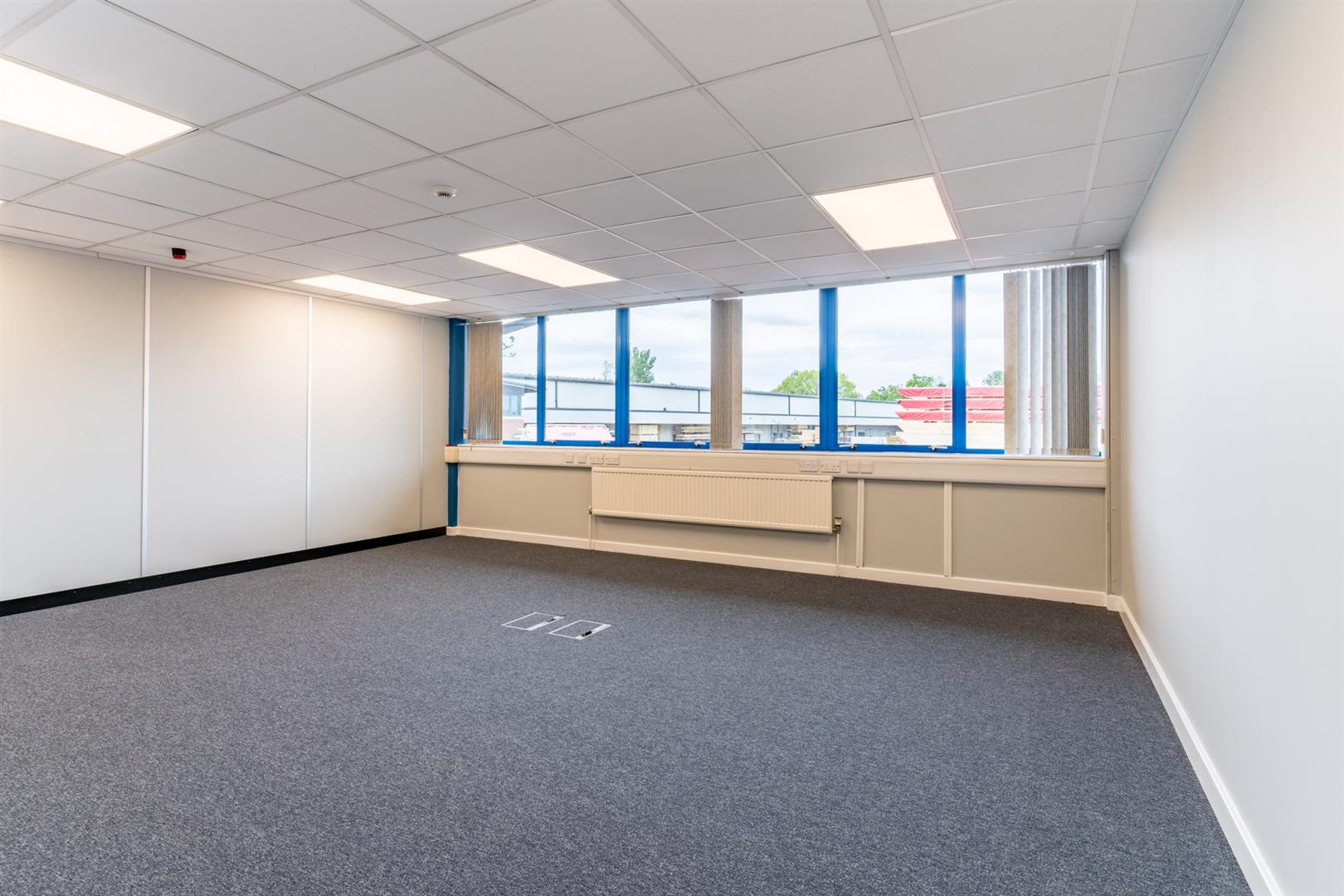 Commercial Property To Let Alcester Heath,Alcester,B49 Office through