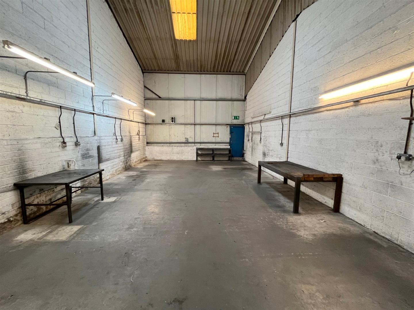 Commercial Property To Let Weights Lane,Redditch,B97 Industrial Unit