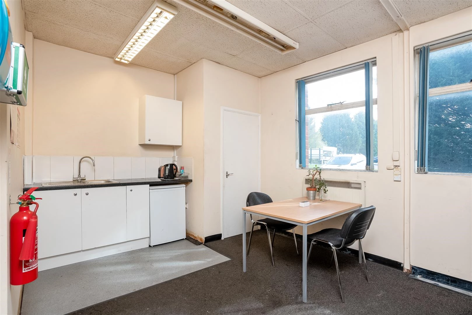 Unit A Britannia House-14.jpg