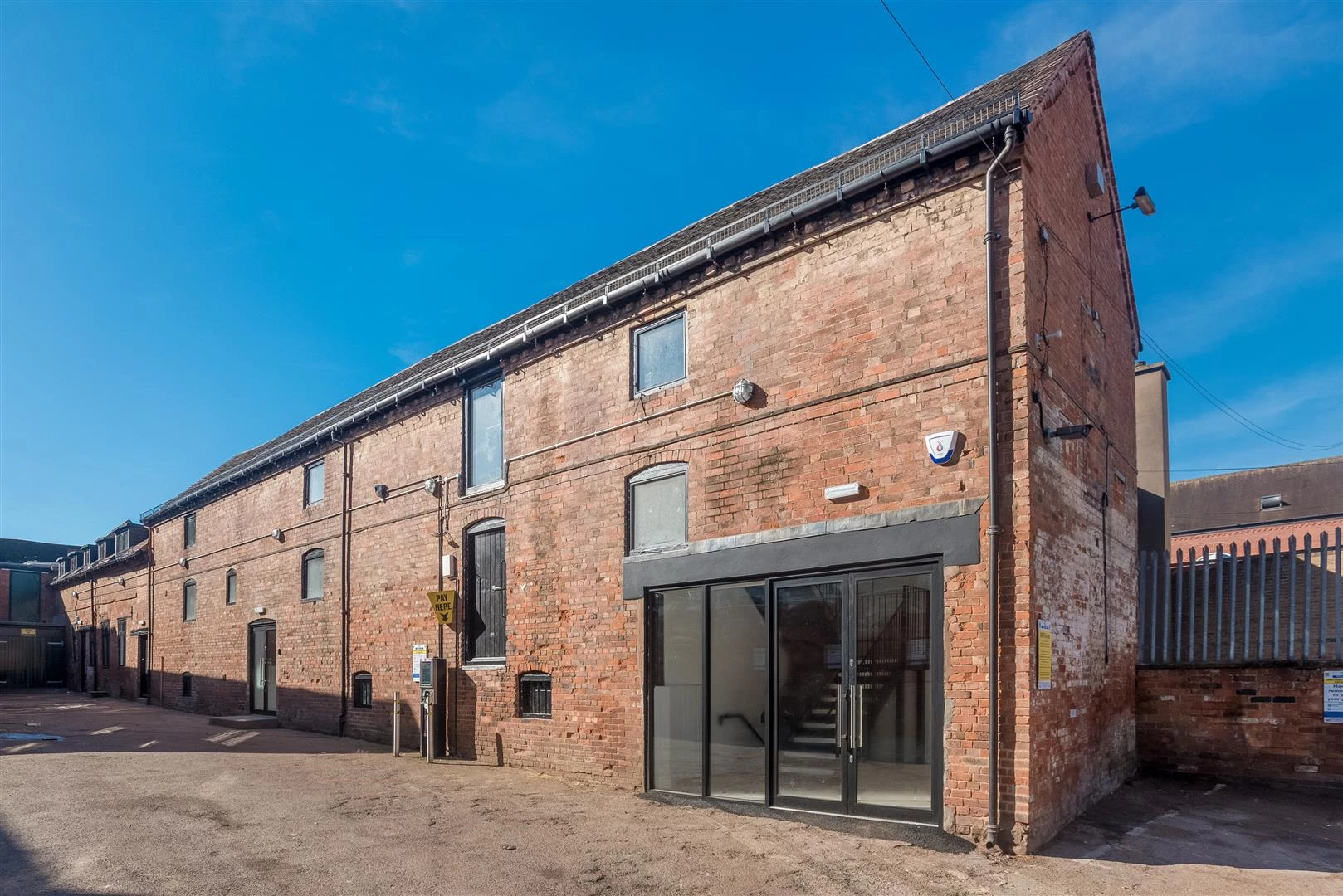 2&3 Henley Street-1.jpg