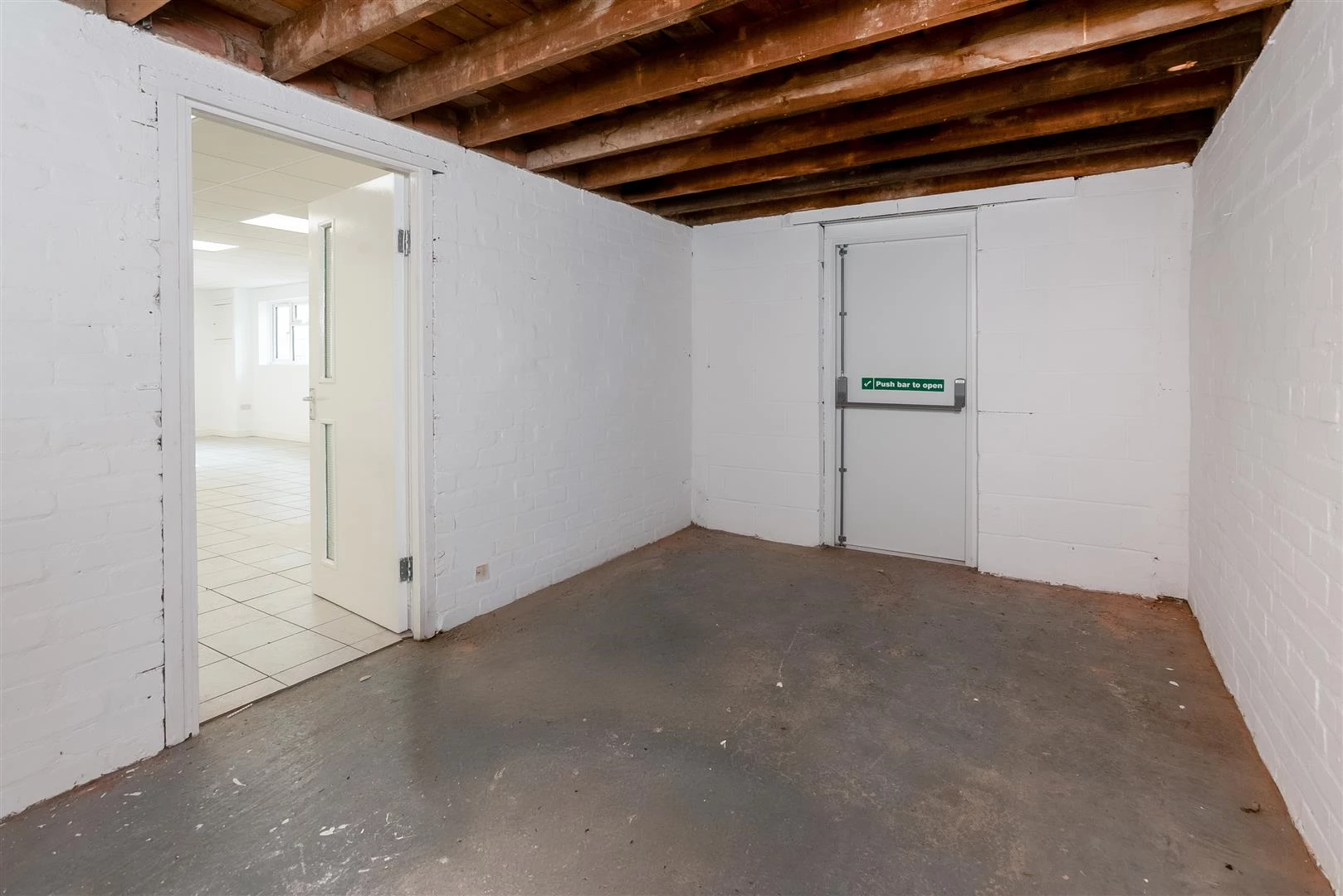 13-15 Western Road 08.25 1797-8.jpg