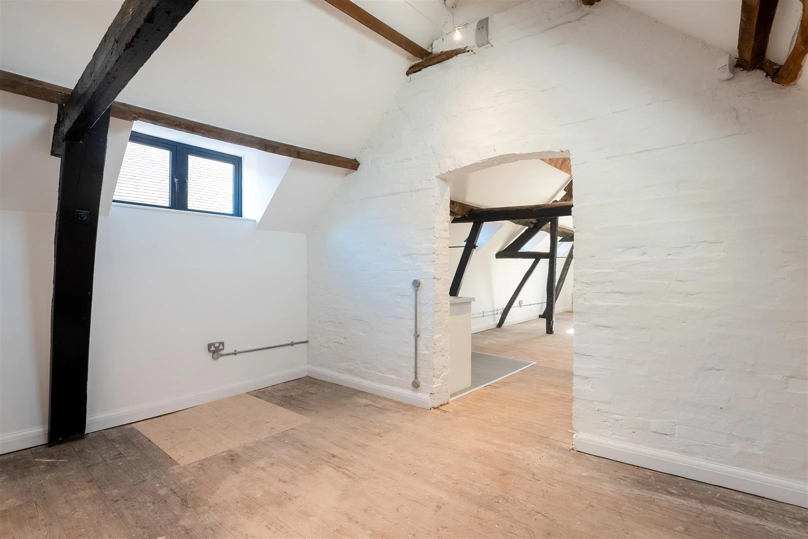 1A Henley Street-6.jpg