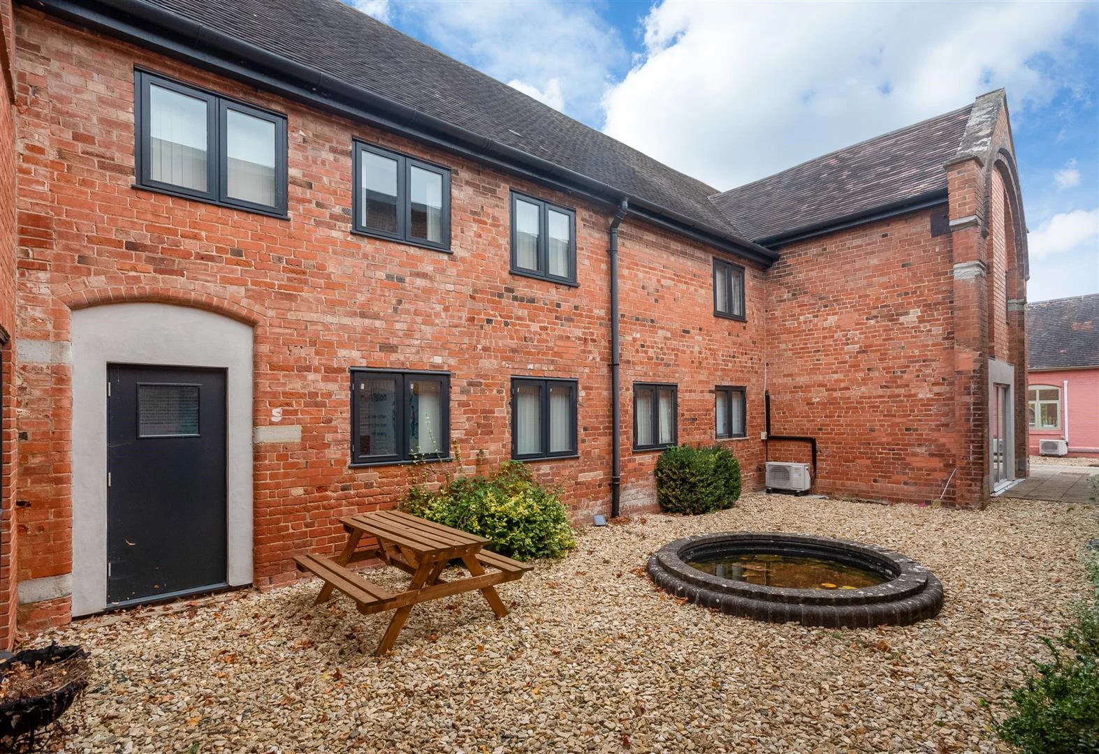 Unit 2 Lauriston Business Park 1907-18.jpg