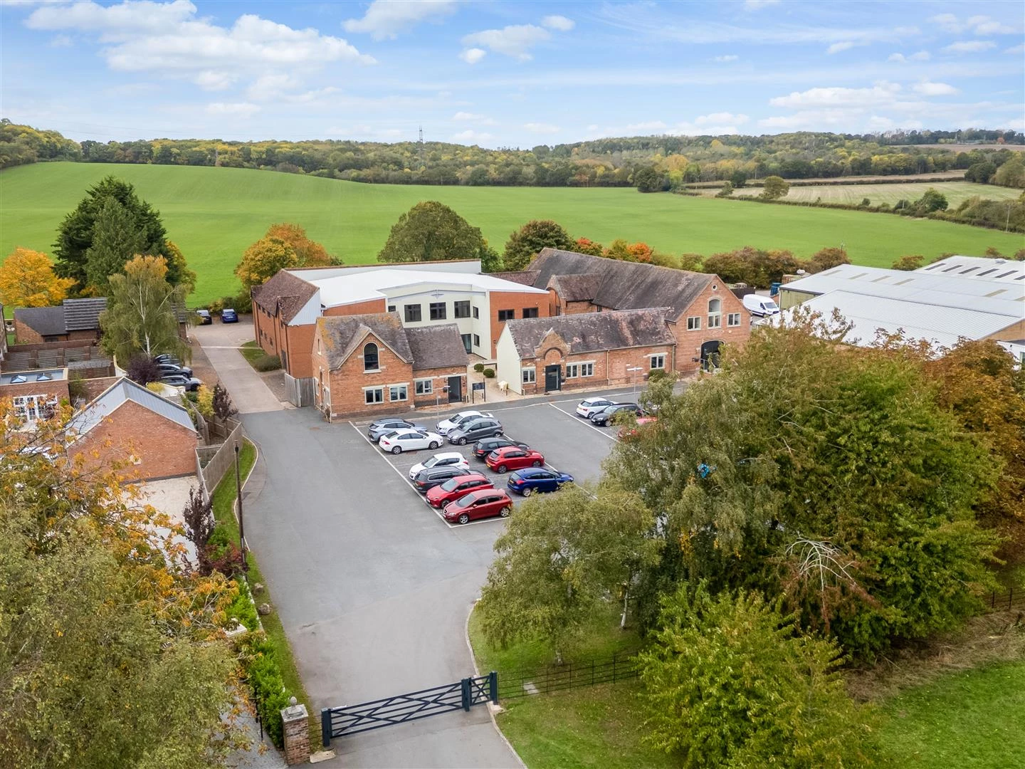 Unit 2 Lauriston Business Park 1907-7.jpg