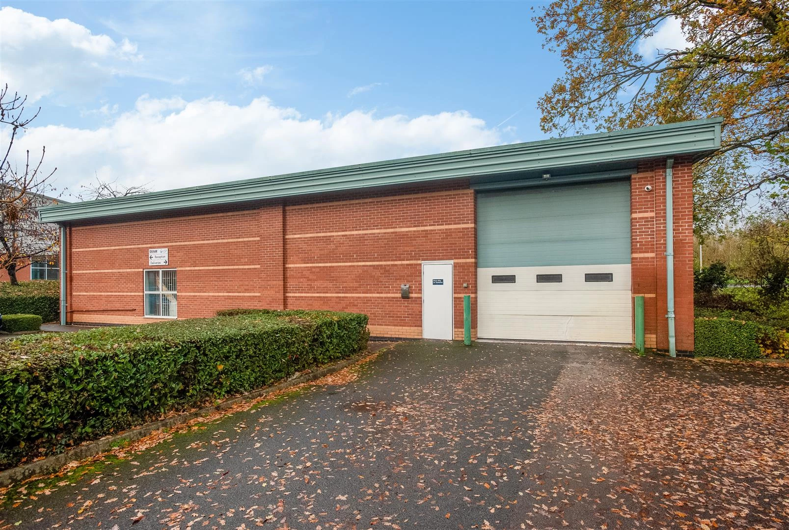 Unit, 1 Meir Road 1979-12.jpg