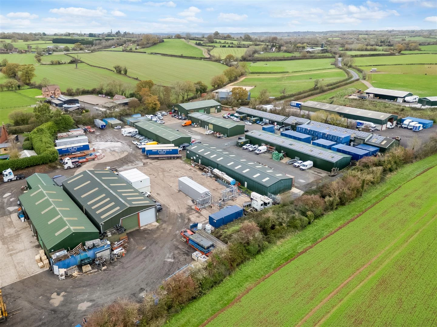 Unit 5 Priory Peace 1985-9.jpg