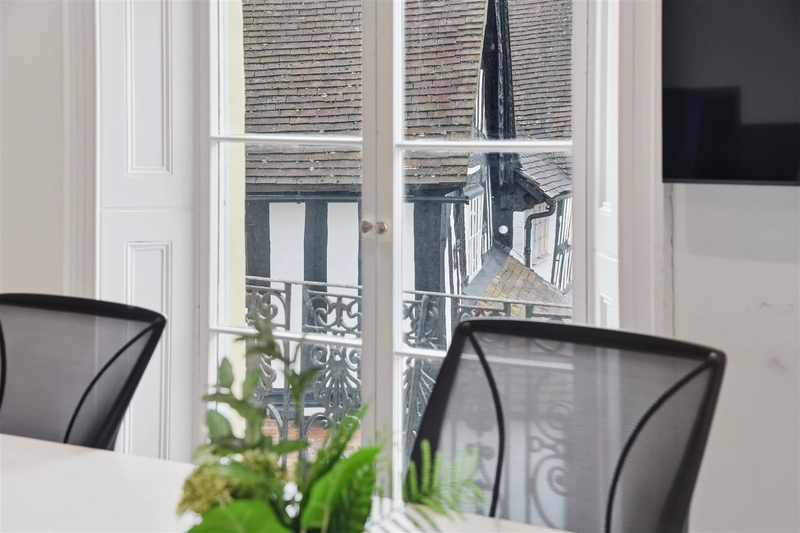 10 Church Street Alcester 2066-25.jpg