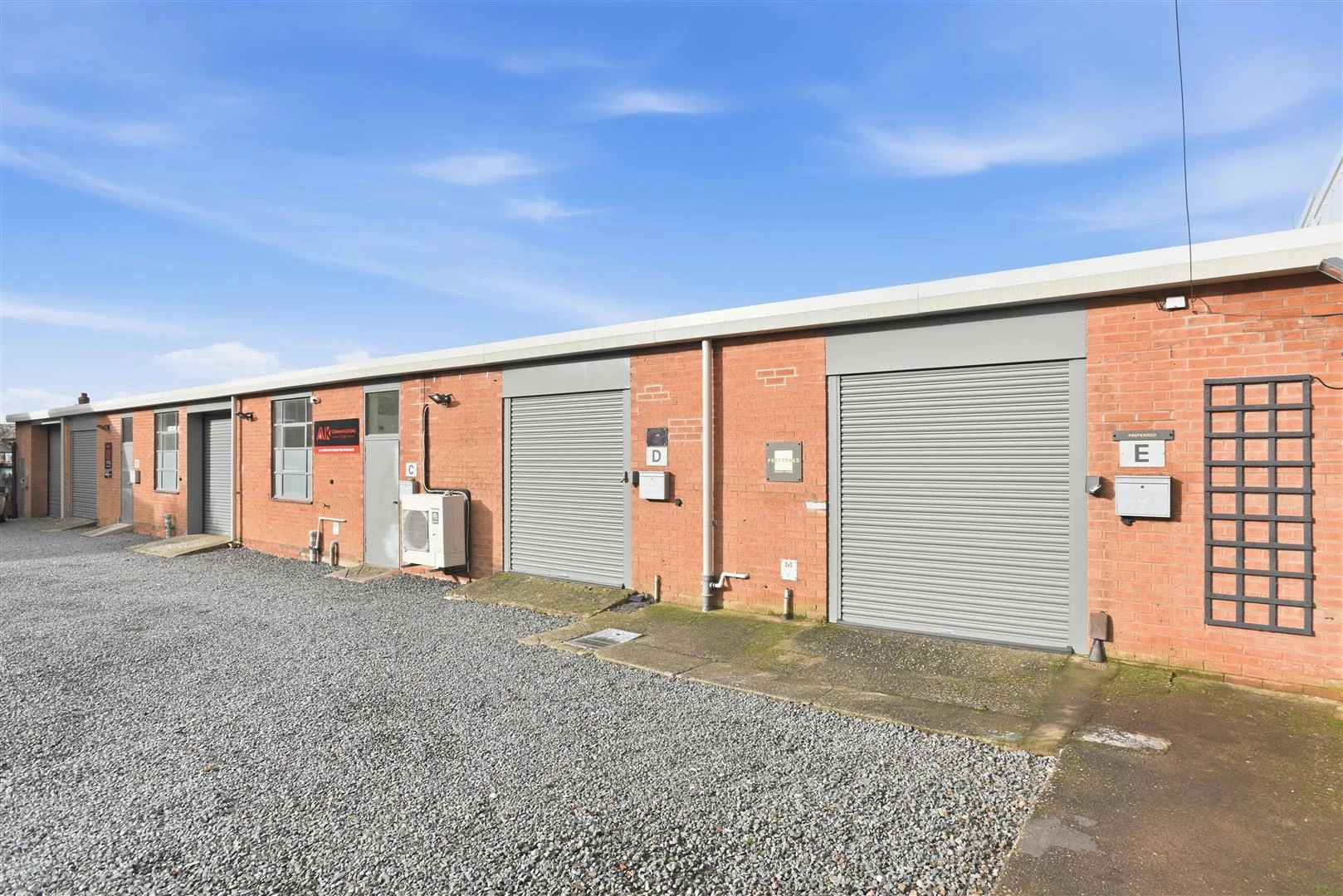 Ridgeway Trading Estate 2123-9.jpg