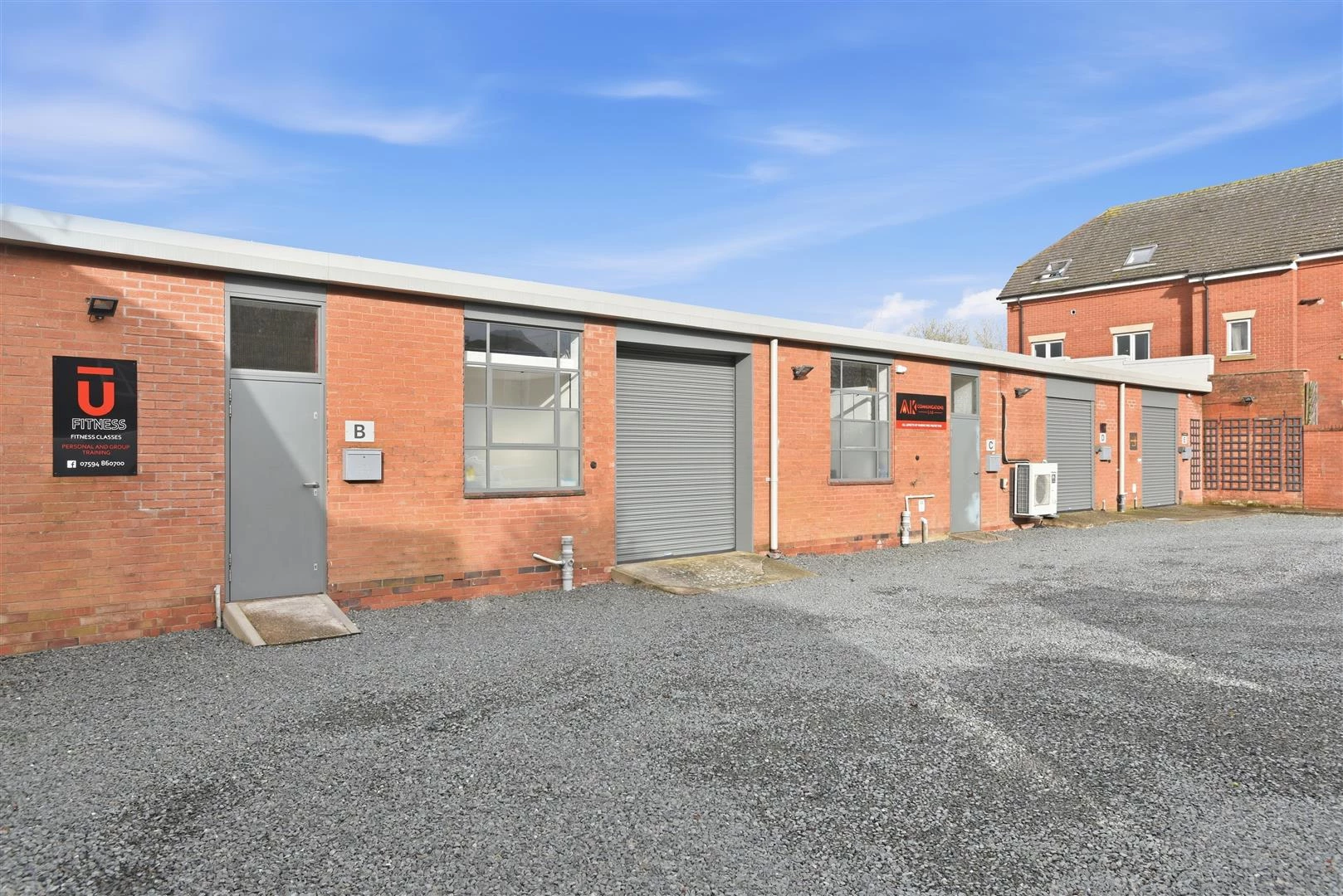 Ridgeway Trading Estate 2123-7.jpg