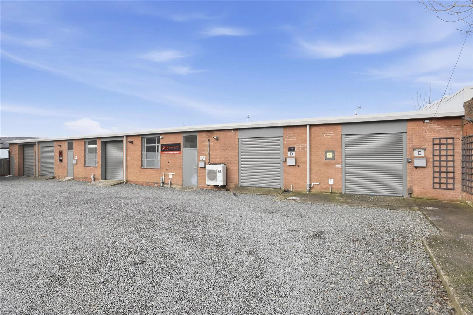 Ridgeway Trading Estate 2123-6RT.jpg