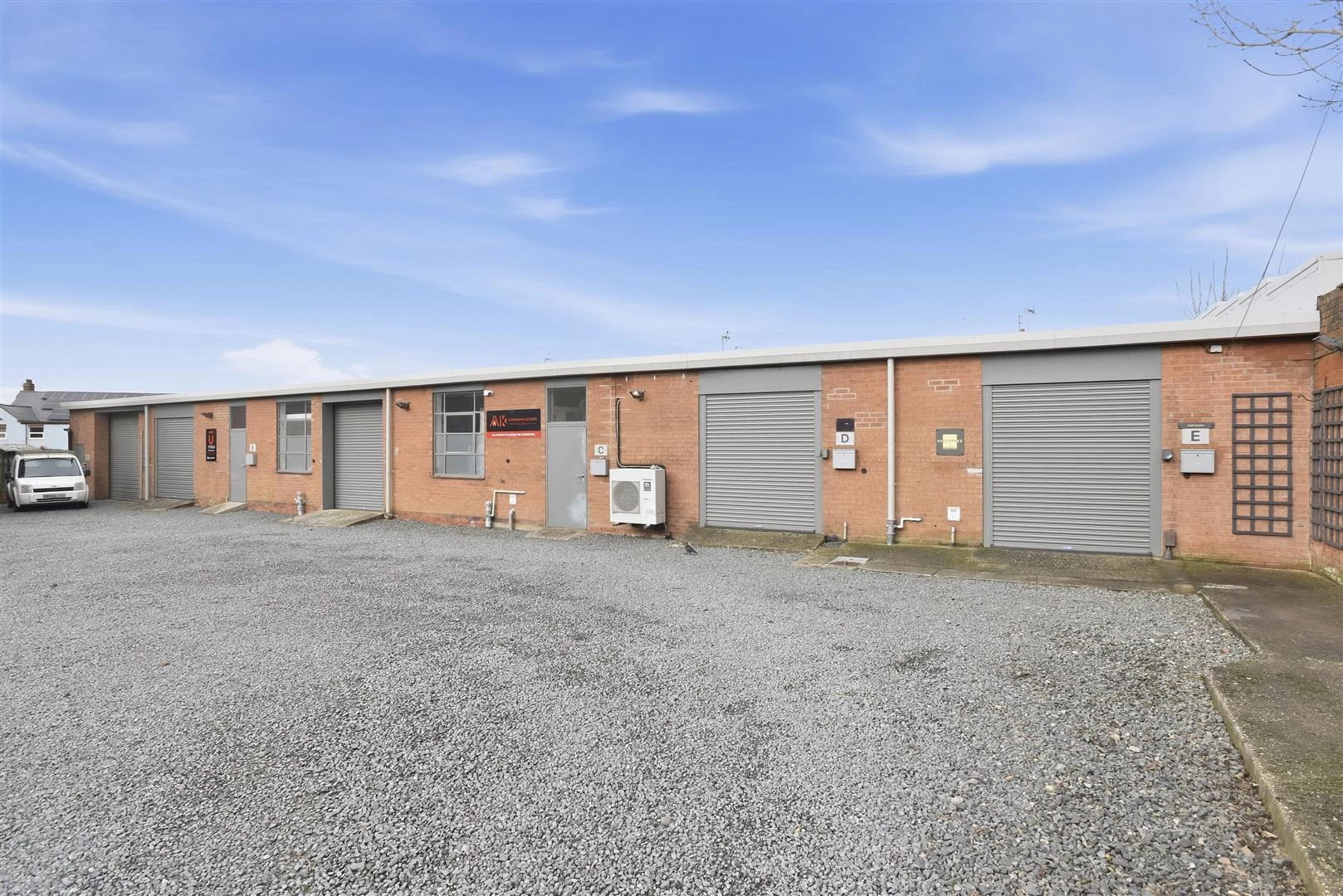 Ridgeway Trading Estate 2123-6.jpg