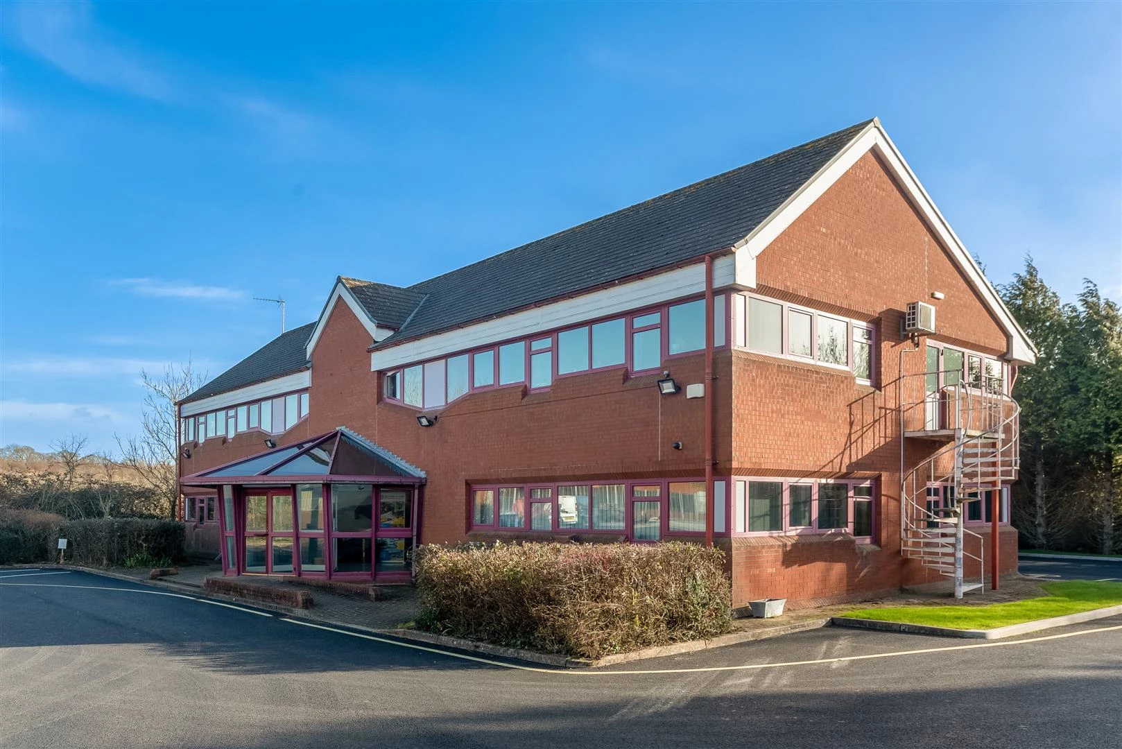 3123 Severn Court Offices-4.jpg