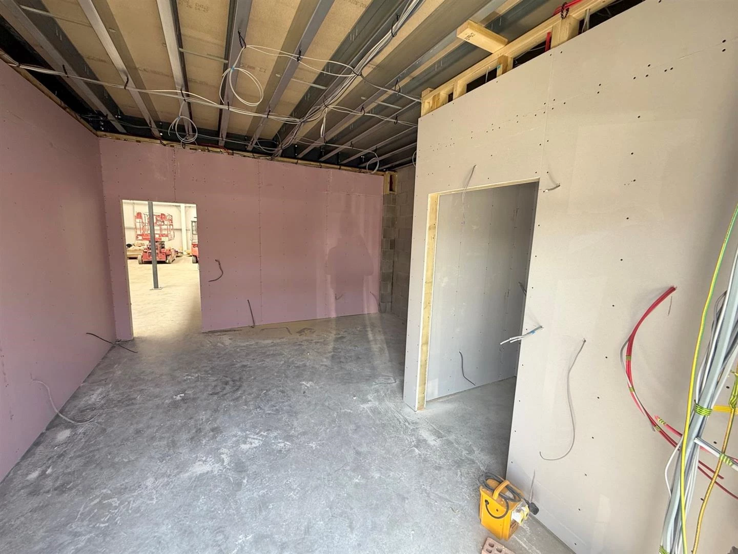 Inside 4.jpg