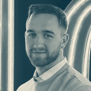Lewis Rogers – Senior Sales Negotiator