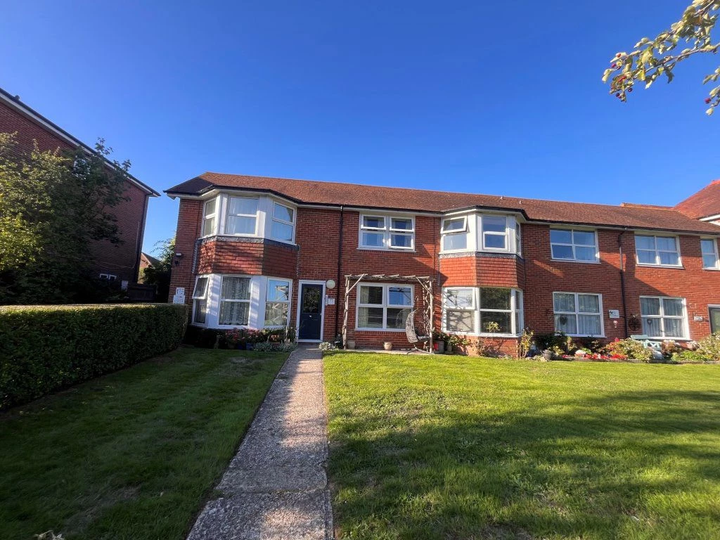 Property photo: Bexhill On Sea, 73 Hastings Road, TN40